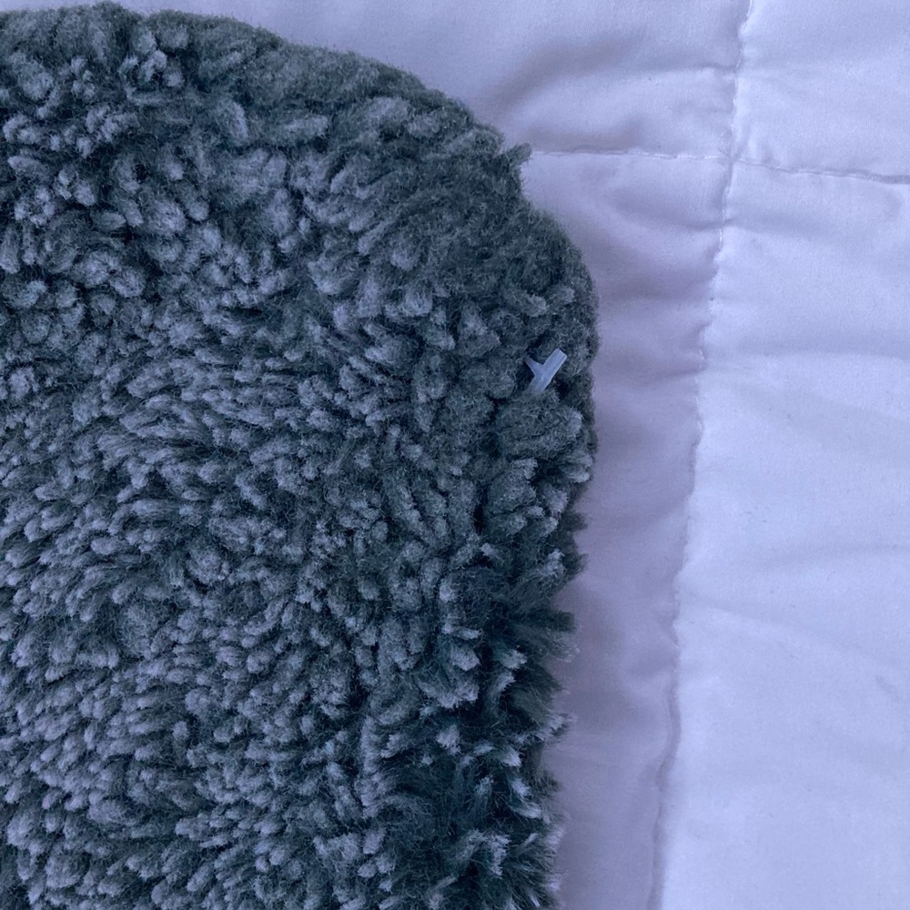 UGG Soft Faux (19" X 19") Gray Pillow Case - Picture 8 of 8